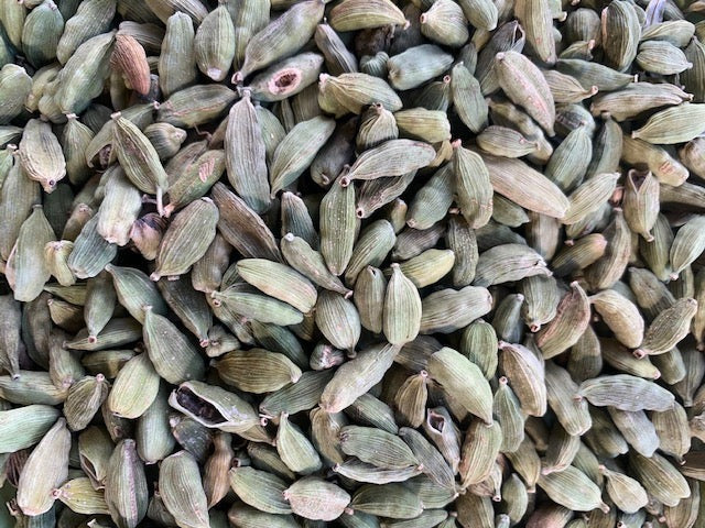 Organic Cardamom Pods