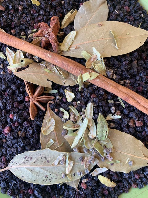 Organic Herbal Spiced Elderberry+ Syrup Kit